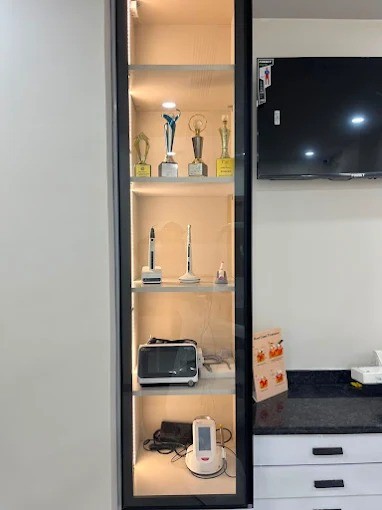 Magical 32 Dental & Implant Centre — clinic photograph.