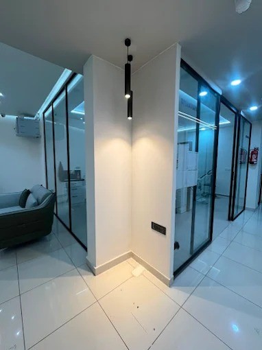 Magical 32 Dental & Implant Centre — clinic photograph.